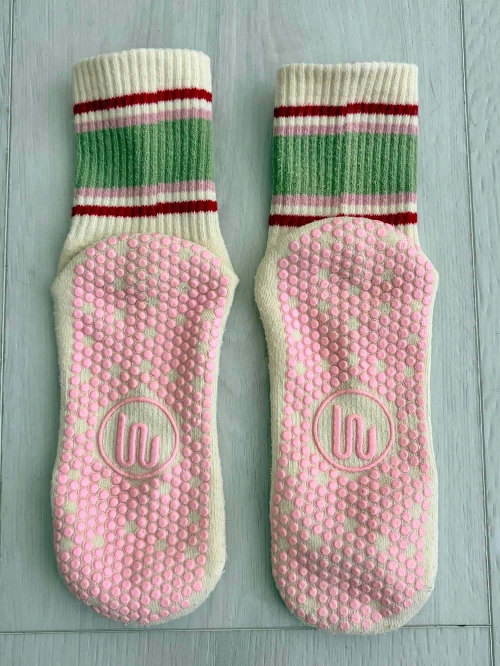4 pairs of very gently used Pilates grip socks - crew length - women’s S/M.